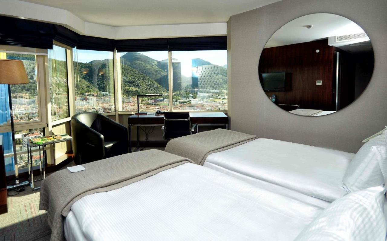 Ramada Encore By Wyndham Izmir Room photo